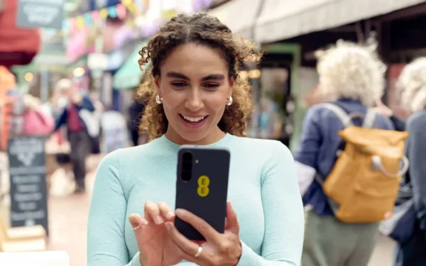 Thumbnail for EE to activate 5G+ at 25 UK events this summer, plus 30 towns