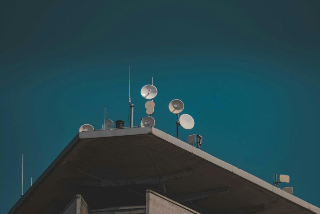 European Commission carves out 2 GHz spectrum for European operators, reshaping satellite direct-to-device access